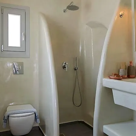Bianco Diverso Otel