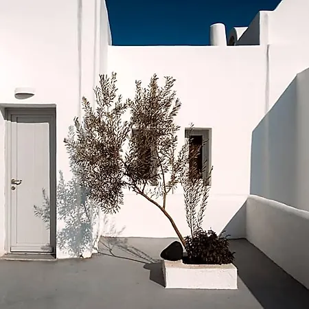 Bianco Diverso Otel 4*