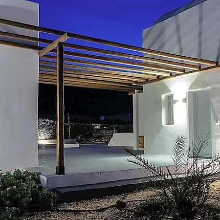 Bianco Diverso Imerovigli (Santorini)