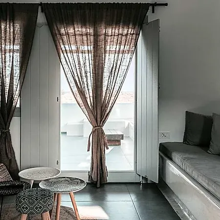 Bianco Diverso Hotel 4*